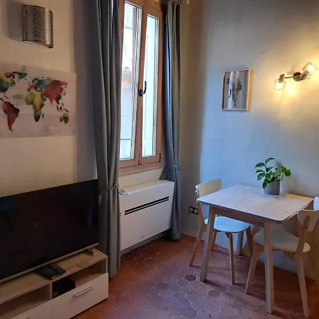 Renovated Fully Equipped Studio For 2 To 4 Pers Apartment La Ciotat