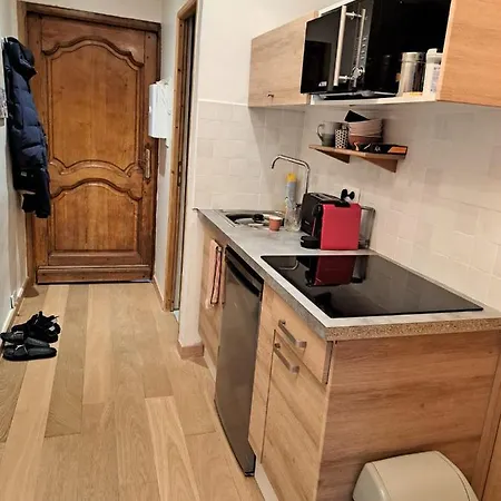 Apartment Renovated Fully Equipped Studio For 2 To 4 Pers *