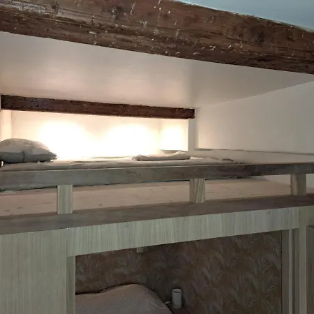 Renovated Fully Equipped Studio For 2 To 4 Pers * La Ciotat